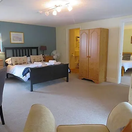 Hotel Ganton Greyhound