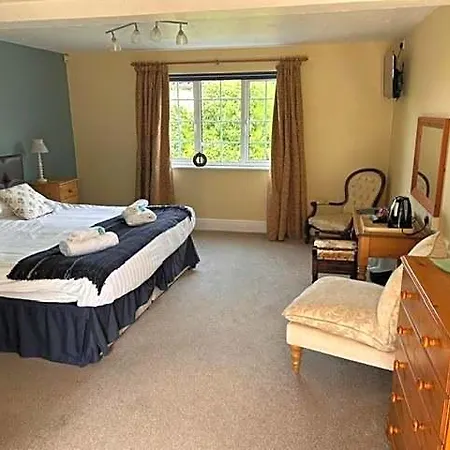 Hotel Ganton Greyhound